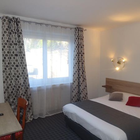 Les Ambassadeurs Otel Saint-Chamond Dış mekan fotoğraf