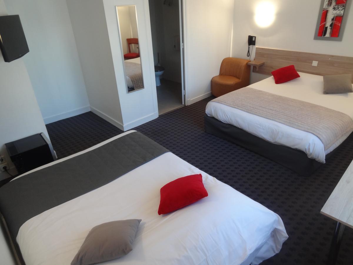 Les Ambassadeurs Otel Saint-Chamond Dış mekan fotoğraf